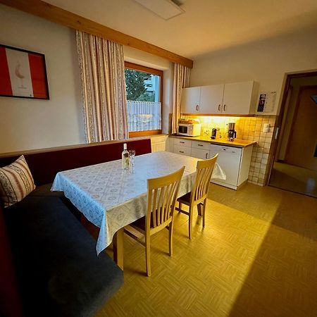 Haus Saxer Apartment Mieders Ngoại thất bức ảnh