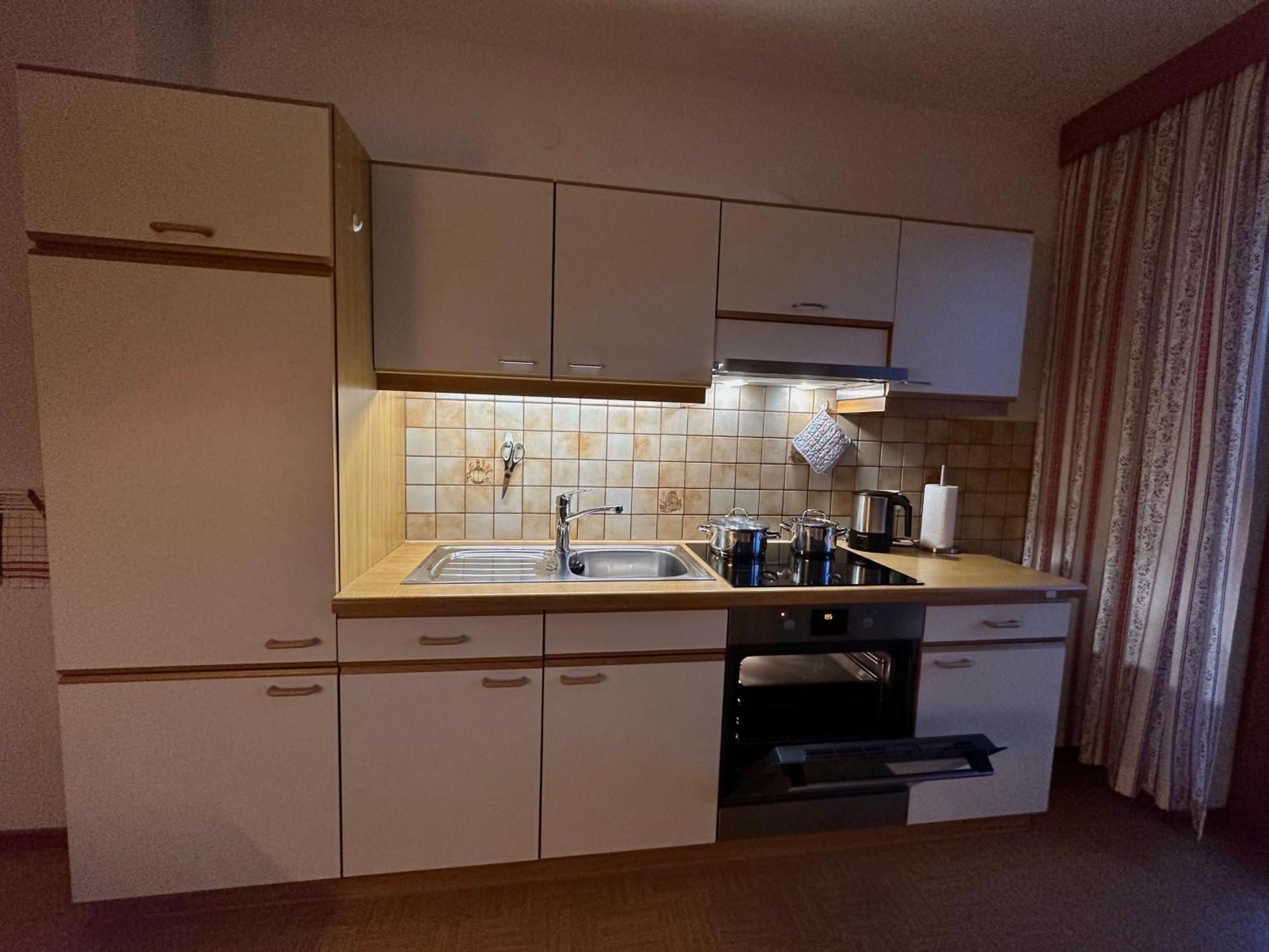Haus Saxer Apartment Mieders Ngoại thất bức ảnh
